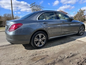 Mercedes -Benz C 250 7G-Tronic  211CP  Benzină 2.0L - imagine 3