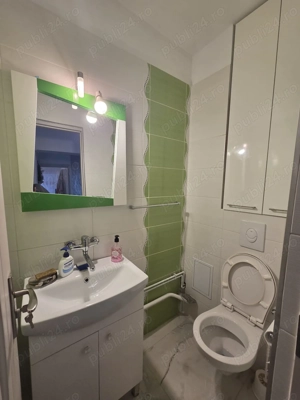 Apartament 3 camere, Etaj 3 8, bloc 1993, renovat complet - imagine 7