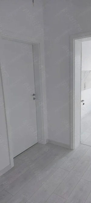 Apartament 2 Camere Decomandat Centrala Proprie Zona Giroc - imagine 4