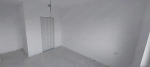 Apartament 2 Camere Decomandat Centrala Proprie Zona Giroc - imagine 3