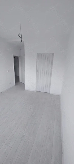 Apartament 2 Camere Decomandat Centrala Proprie Zona Giroc - imagine 2