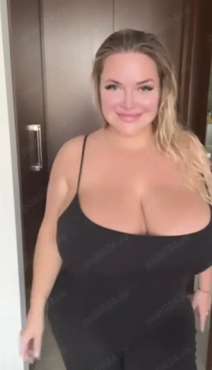 ma numesc maya si sant nouo in orasi  fac. si deplasari si la mine acasa fac si party             