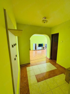 Ap. 3 camere decomandat + boxă, an constructie 1994 - imagine 13