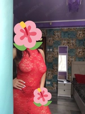 Masaj erotic bruneta 