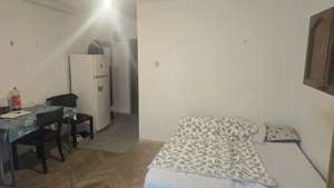 Vand garsoniera in Deva, zona Dacia, etaj 1, mobilata, utilata - imagine 3