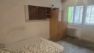 Vand garsoniera in Deva, zona Dacia, etaj 1, mobilata, utilata - imagine 5