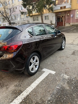 Opel Astra J, 1.7 diesel ,2012 - imagine 3