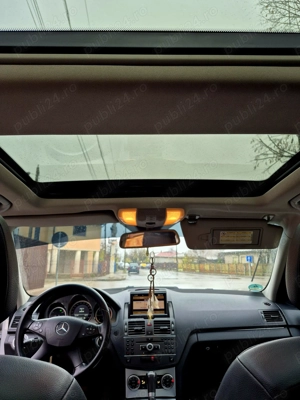 Mercedes C-class Break - imagine 7