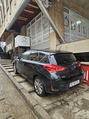 Toyota Auris 1.8 Hibrid