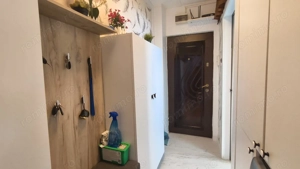 Apartament 2 camere zona vest, etaj intermediar - imagine 9