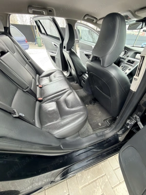 Volvo V60 D6 - Pompa  AC si Alternator hibrid Schimbate - imagine 5