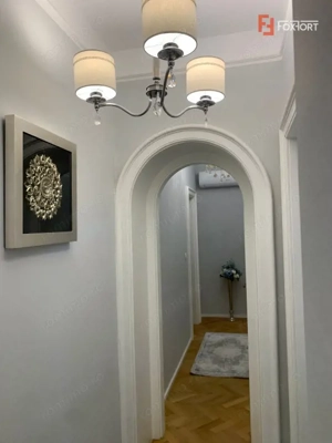 Apartament cu 3 camere, parter inalt - Central - imagine 10
