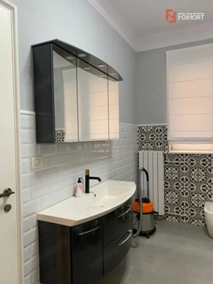 Apartament cu 3 camere, parter inalt - Central - imagine 18