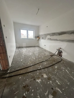 Duplex 4 camere, zona Logos Bistrita, acces in curte din 2 fronturi - imagine 7