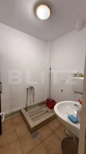 Apartament 2 camere, 60 mp, zonă Semicentrală  - imagine 9
