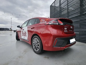 Hunday Ioniq - imagine 4