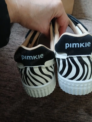 adidadi dama noi pimpkie 