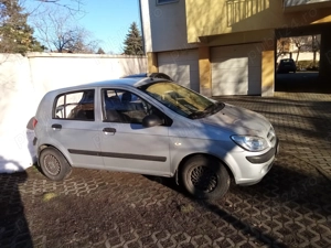 Vand Hyundai Getz i10, an de fabricatie 2008, motor 1.1 benzina (1086 cm3), economic si ideal pentru - imagine 4