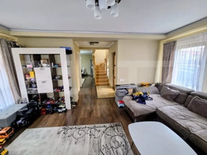 Duplex modern cu grădină proprie 300 mp, 4 camere, 2 bai, zona Terra ! - imagine 3