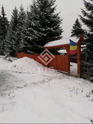 Cabană/ Casă de vacanță, Poiana Ștampei - imagine 5