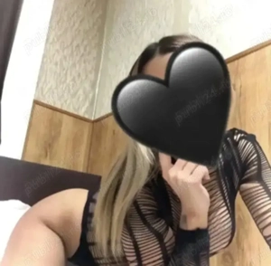 Blonda 37  ani