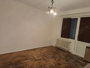 Vând apartament 2 camere etaj 4 decomandat  - imagine 3