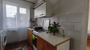 Apartament 2 camere in Deva, str. Zamfirescu, et 3 - imagine 8