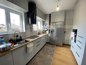 Vila moderna cu 3 dormitoare si teren generos 1.460 mp - imagine 8