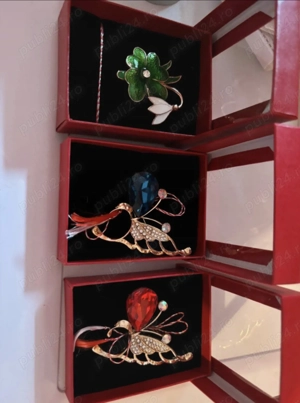 Mărțișoare tip broșă 