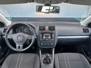 Volkswagen Jetta 1.6 Benzina 102 CP 2010 - imagine 13