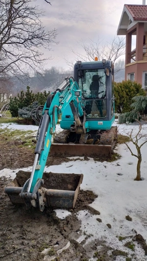 Inchiriez  miniexcavator