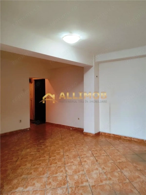 Garsoniera in Ploiesti, zona ultracentrala - imagine 4