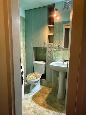 Vand 3 camere DECOMANDAT et 2 Bucovina langa pizza Giovana si parc cu 2 bai, 2 balcoane SPATIOS - imagine 5