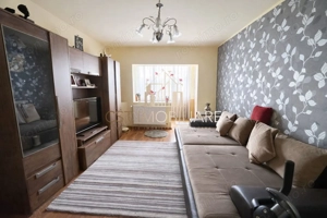 Apartament 4 camere, decomandat – Zona Soarelui – Etaj 2/4