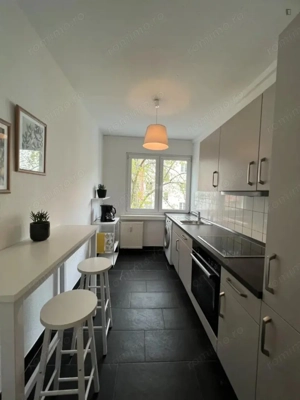 Garsoniera de vanzare in Zona Vitan-Mall Vitan - imagine 2