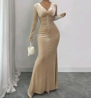 Vând  rochie elegantă de seara M 