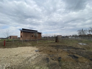 Teren intravilan Botiz 10 ari