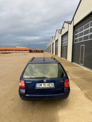 VW Passat 1.9 navigatie  - imagine 9