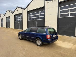 VW Passat 1.9 navigatie  - imagine 8