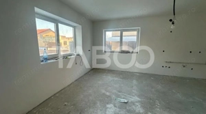 Casa de tip duplex 4 camere 140 mpu 2 bai zona Veterani in Sibiu - imagine 10