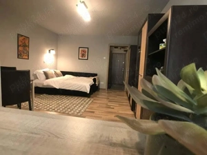 Vand 1 camera decomandat pe Take ionescu - ISHO cu CENTRALA PROPRIE mobilat si utilat complet - imagine 6