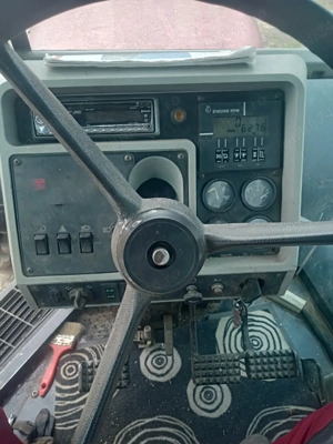 De vinzare sau schimb tractor Massey Ferguson 9240 perfecta stare de funcționare, fabricație 1999,  - imagine 6