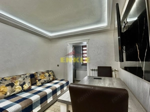 De vanzare apartament cu 3 camere, zona Piata Mare. - imagine 9