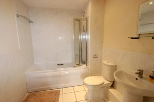 Apartament de vanzare cu 2 camere decomandat in zona Pacii Aproape de metrou - imagine 3