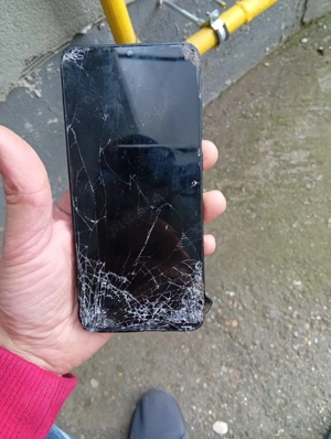 vand telefoane 5  pentru piese  - imagine 3