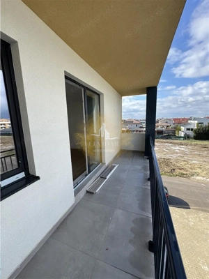 Ciarda Ro #537;ie - 3 camere , Bloc nou , Loc de parcare - imagine 7