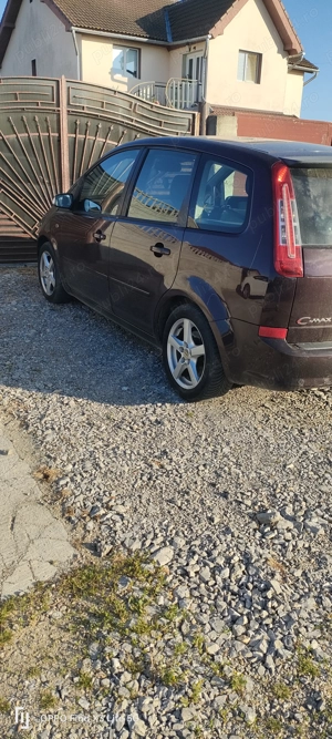 Ford c-Max  - imagine 5