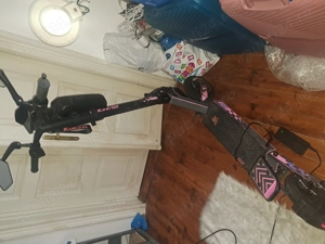 Trotineta Kukirin  180 km ca noua