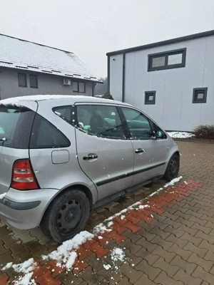 MERCEDES BENZ an fabricatie 2002, cutie de viteza automata, tip combustibil motorina