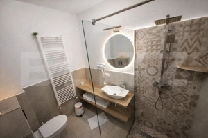 Pensiune modernă de vânzare – Zona Transalpina | Complet utilată - imagine 13